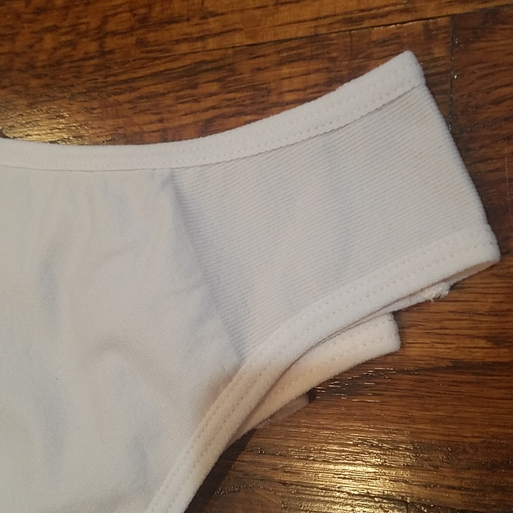 Tanga Bundle - Picture 3 of 8